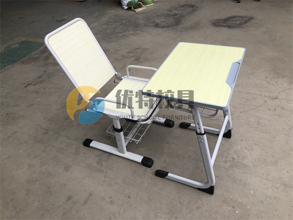 午休課桌椅的特性與裝配 午休課桌椅的特性與裝配